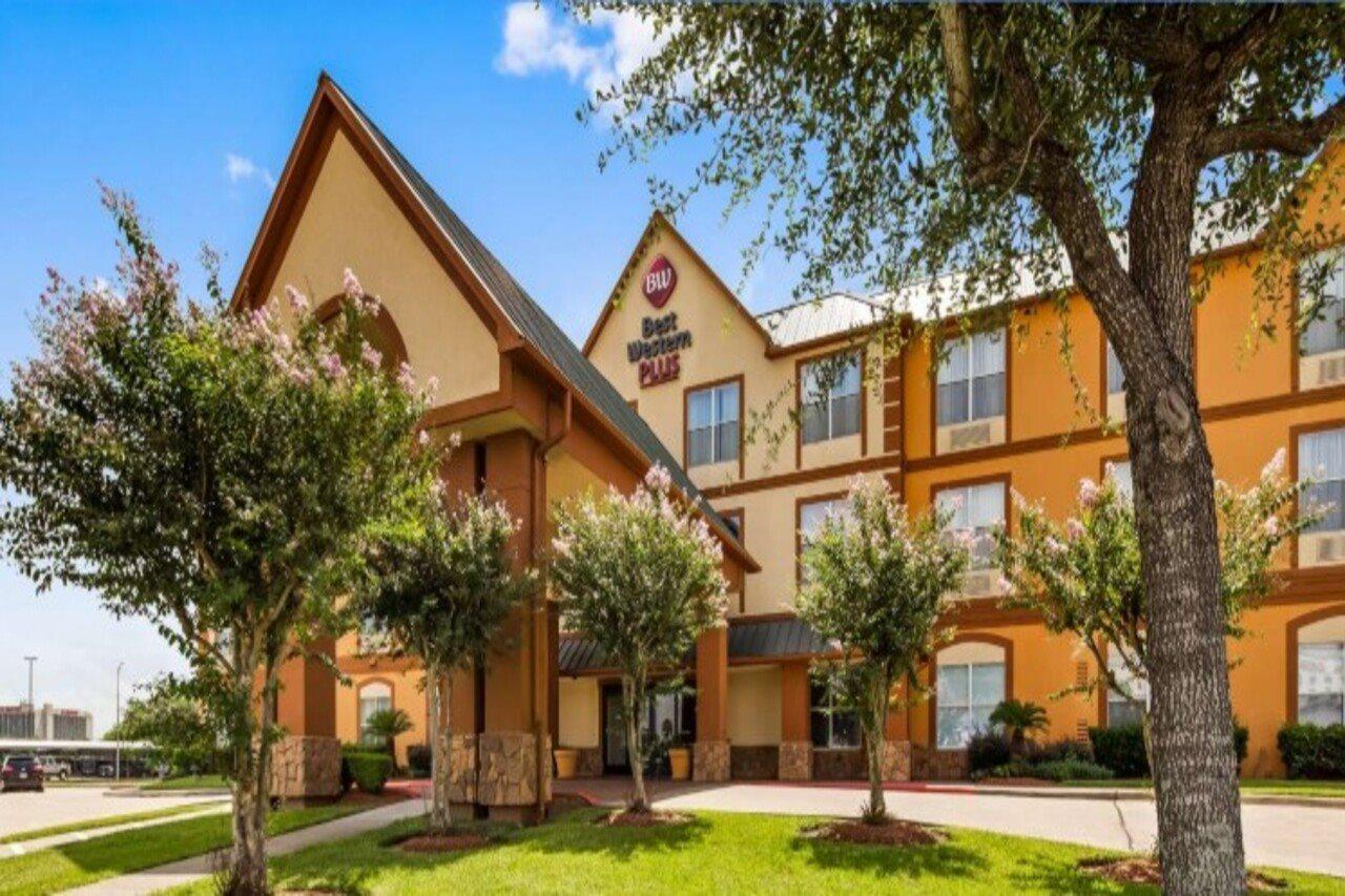 Hotel Western Hobby Airport And 3*