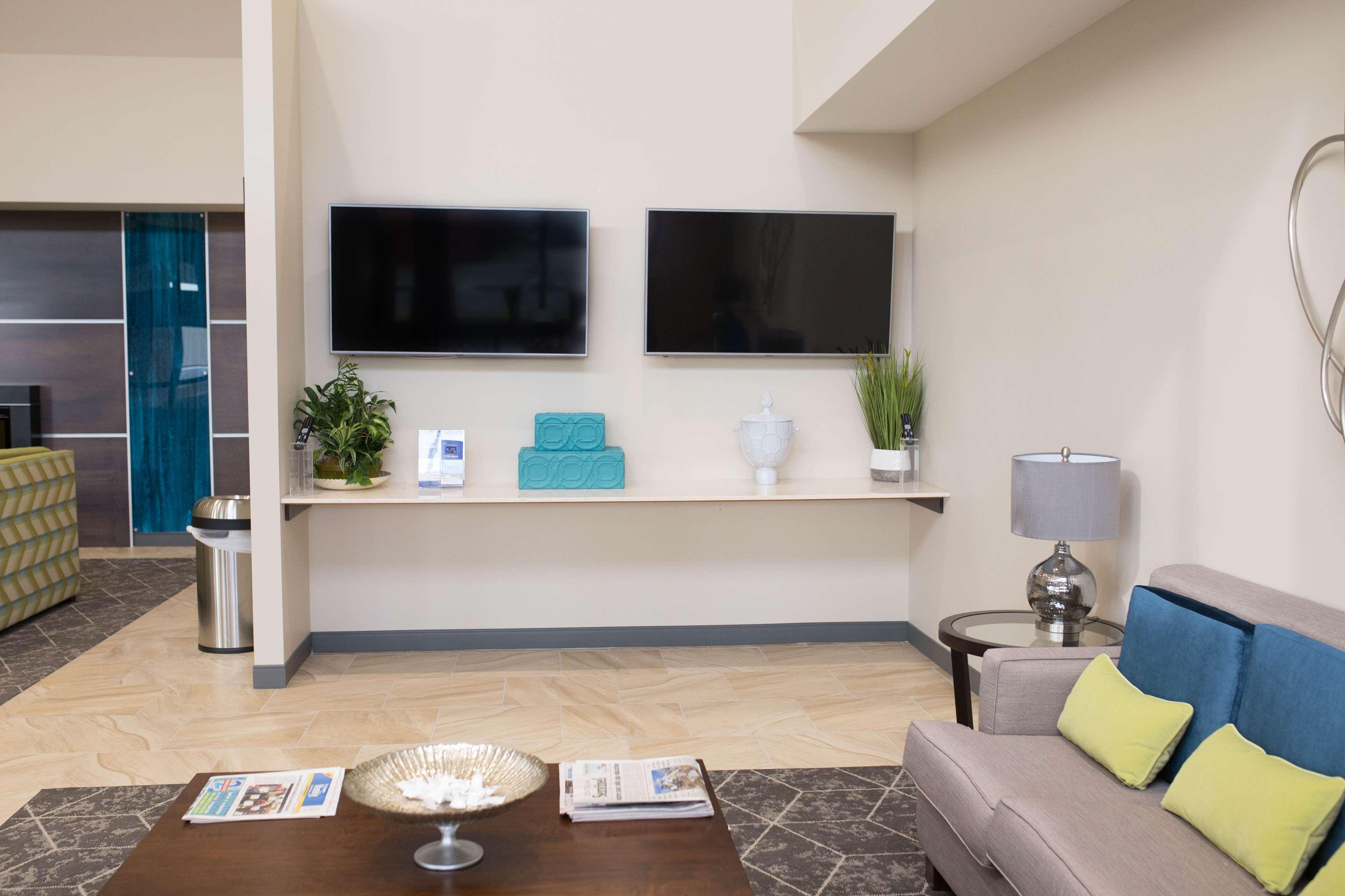 Otel Western Hobby Airport And