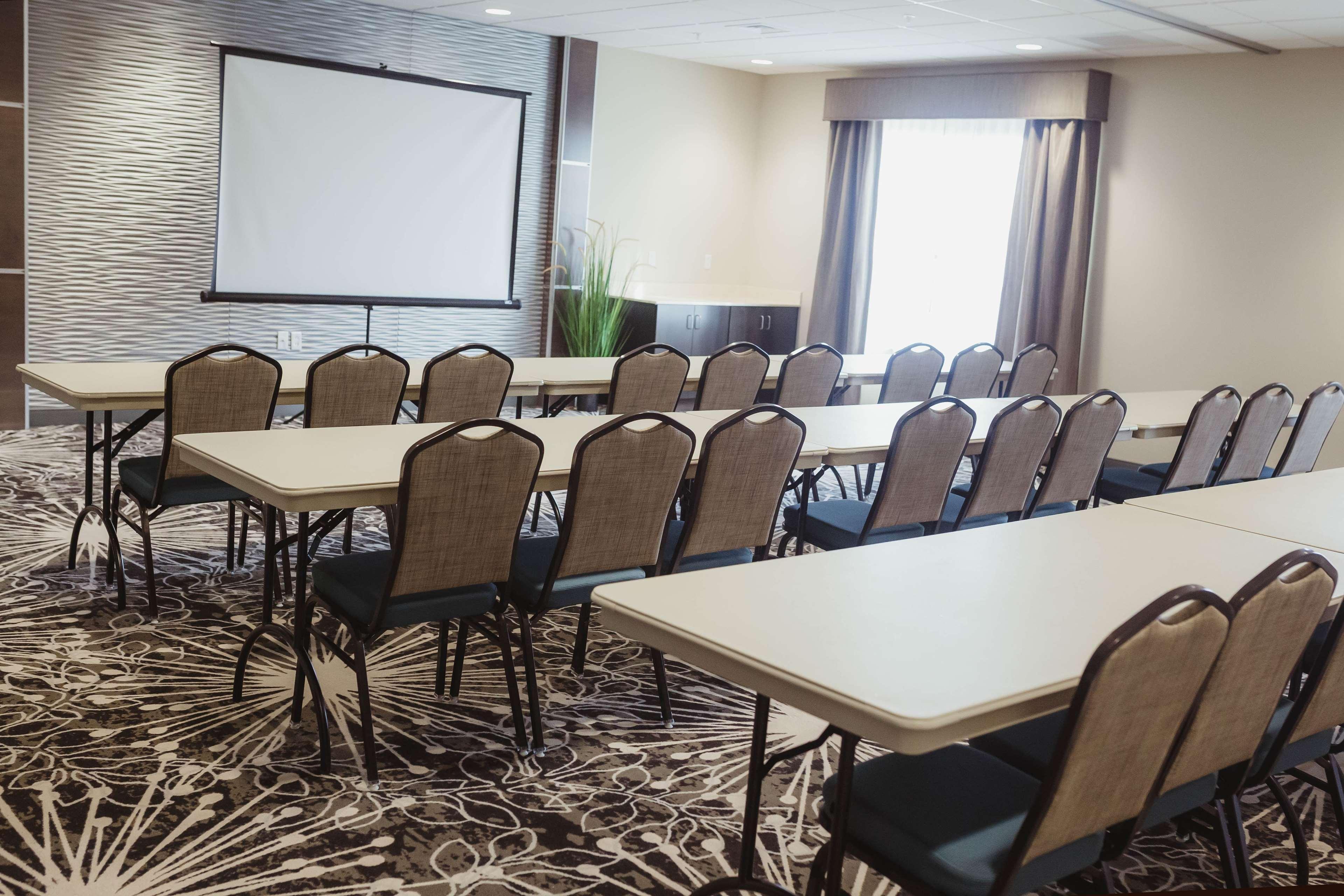 Otel Western Hobby Airport And