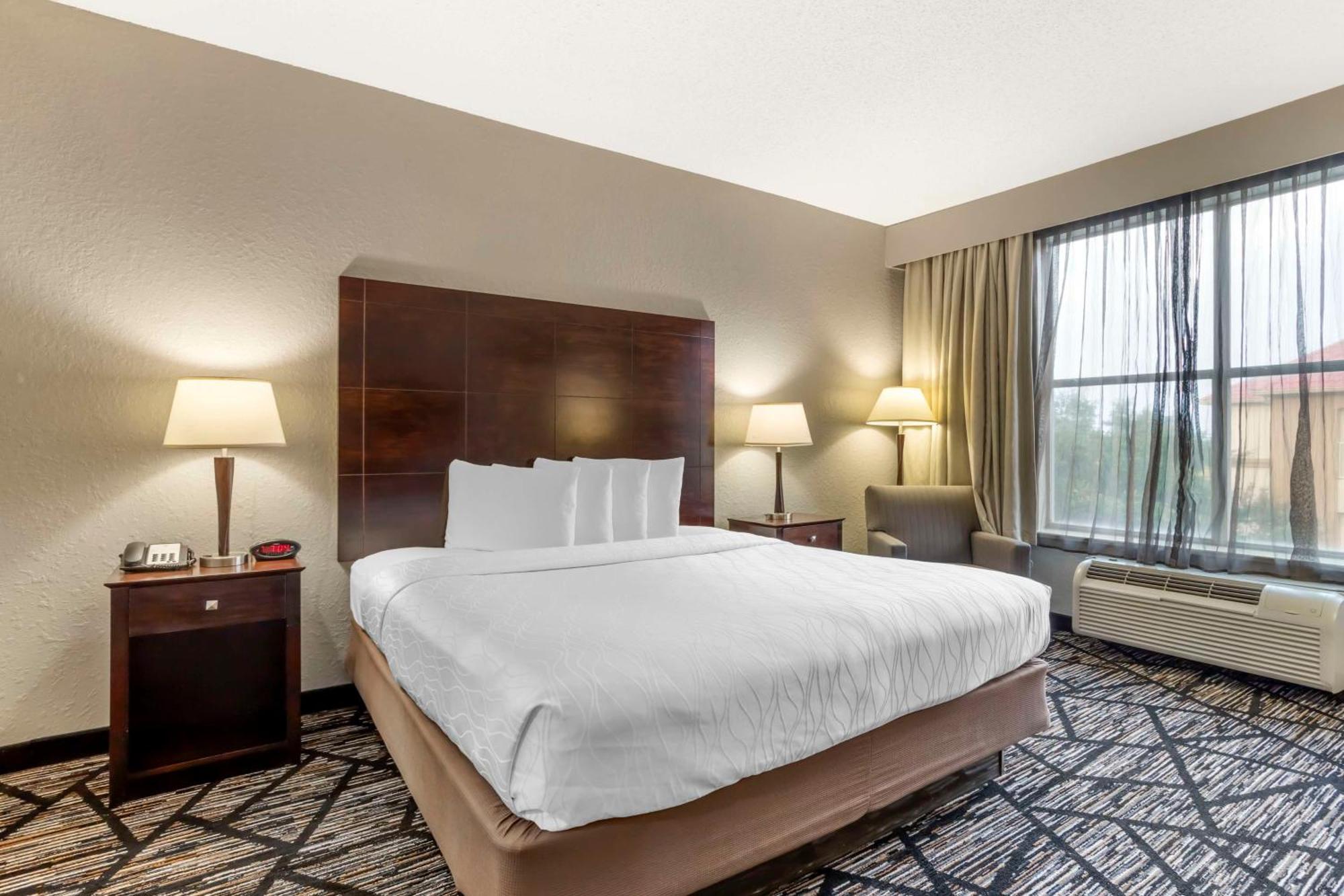 Western Hobby Airport And Hotel