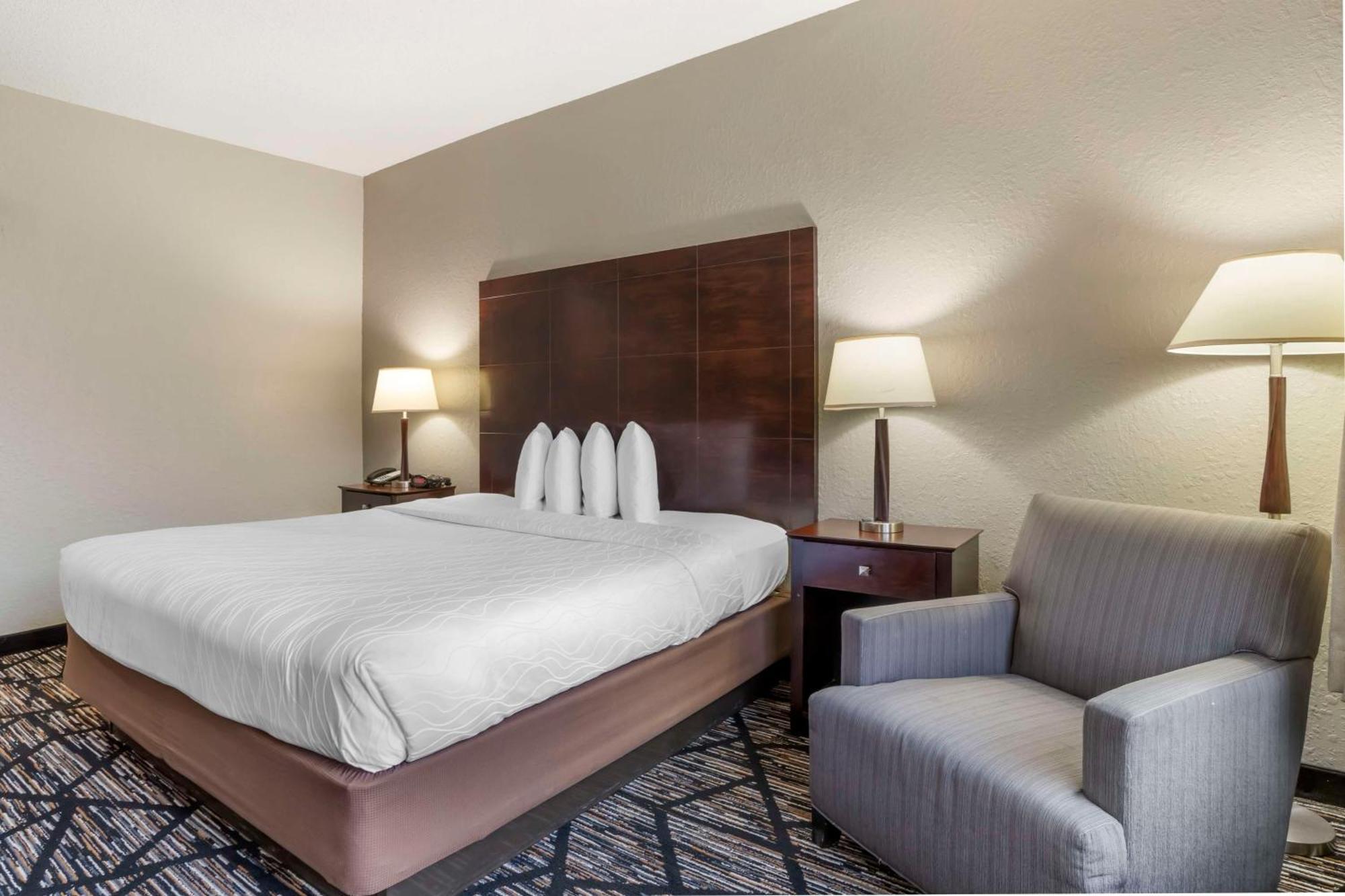 Western Hobby Airport And Hotel Houston