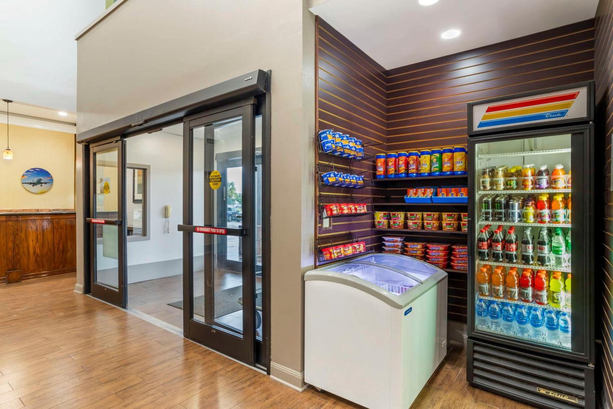 Western Hobby Airport And 3* Houston