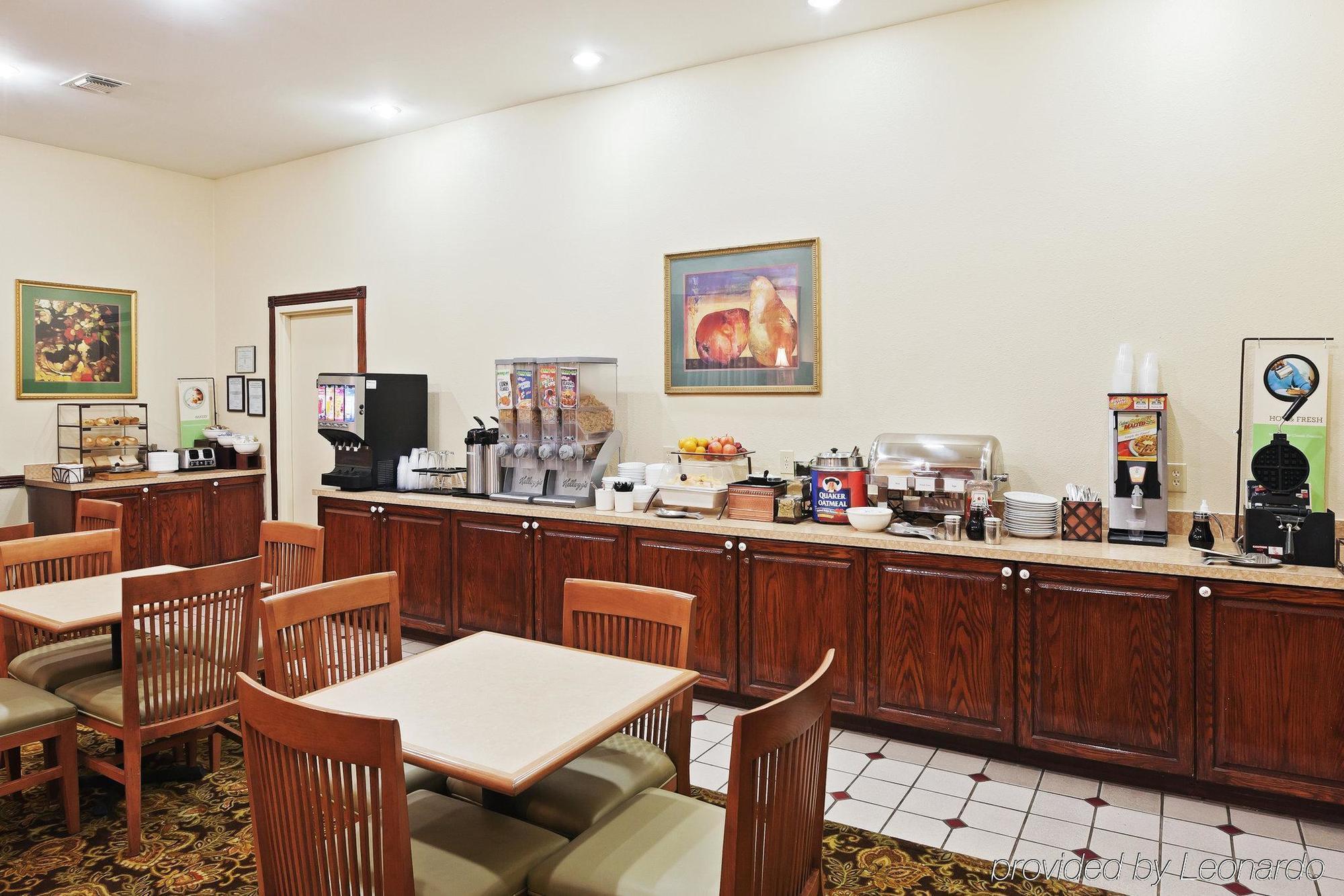 Western Hobby Airport And 3* Houston