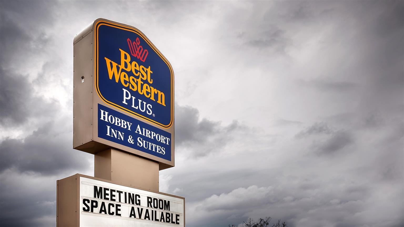 Western Hobby Airport And 3* Houston