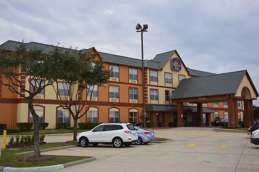 Western Hobby Airport And 3* Houston